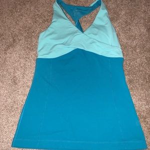 Zobha tank. NWOT. Size 2